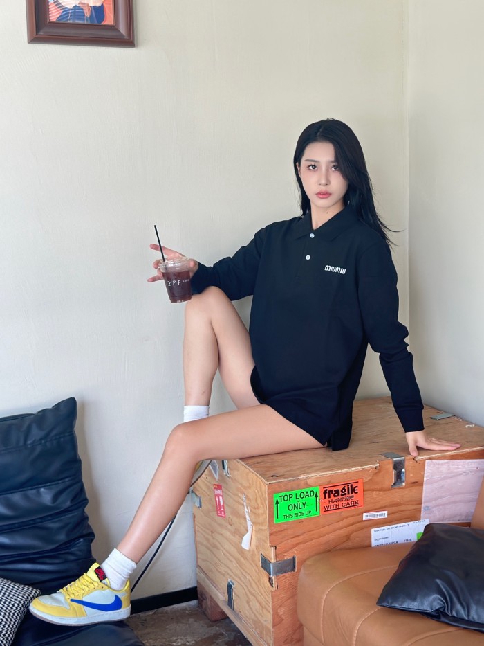 Clothes Miumiu 20251022