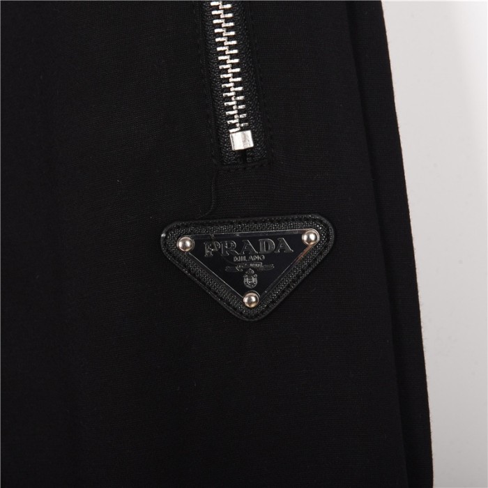 Clothes  PRADA 20251022