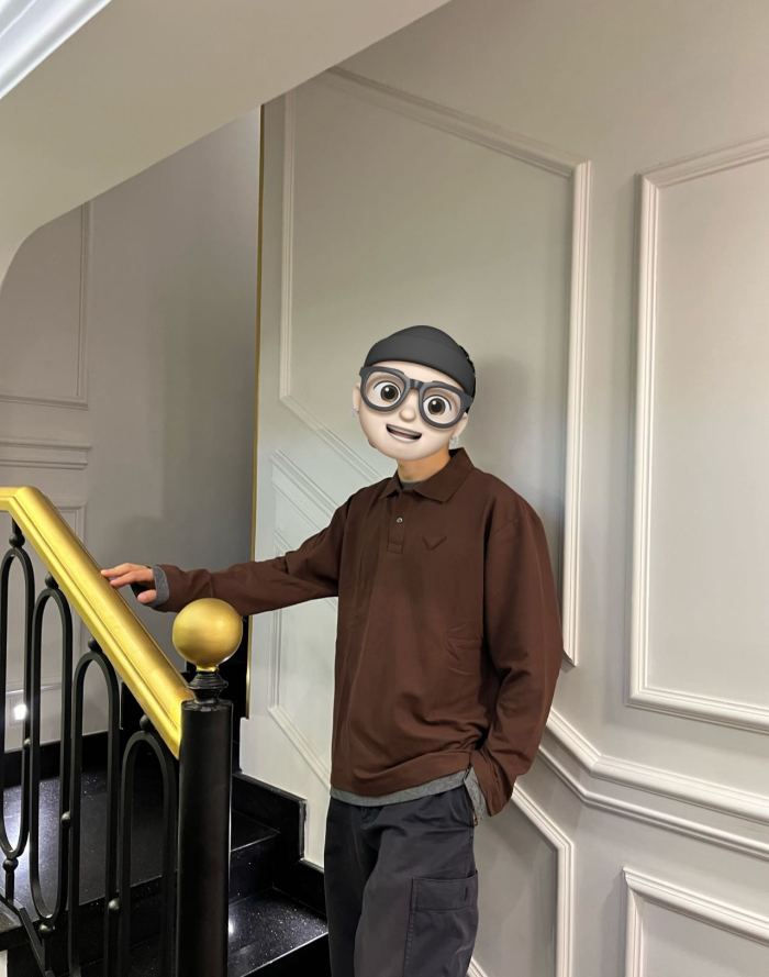 Clothes  PRADA  20251022