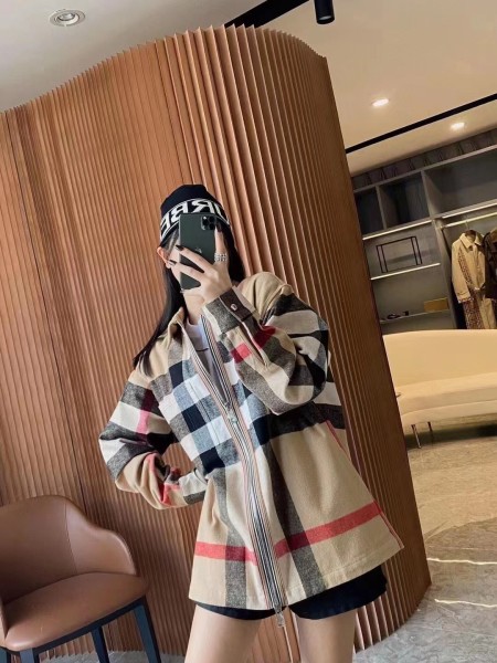 Clothes  Burberry 20251023