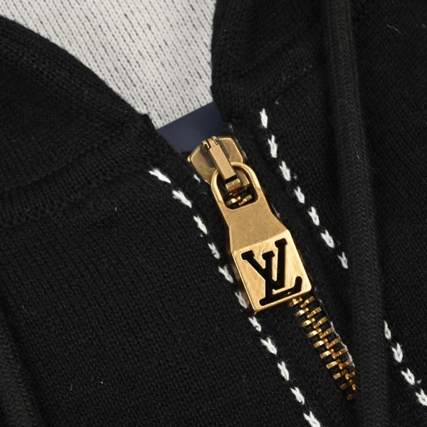 Clothes LouisVuitton 20251023