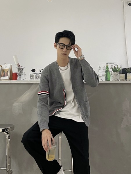 Clothes THOM BROWNE  20251023