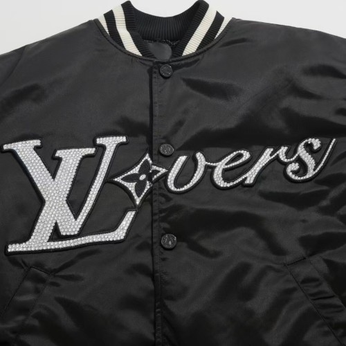 Clothes  LouisVuitton  20251023