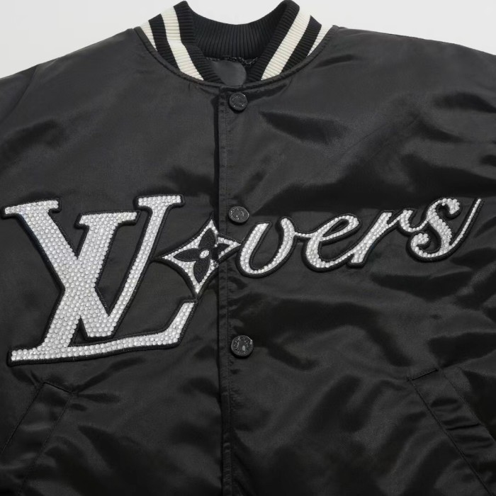 Clothes  LouisVuitton  20251023