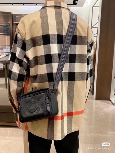 Clothes  Burberry 20251023