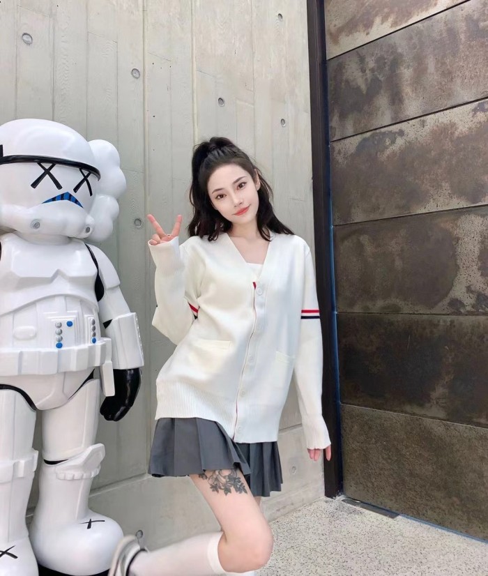 Clothes  THOM BROWNE  20251023