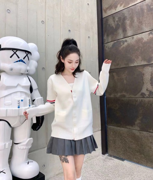 Clothes  THOM BROWNE  20251023