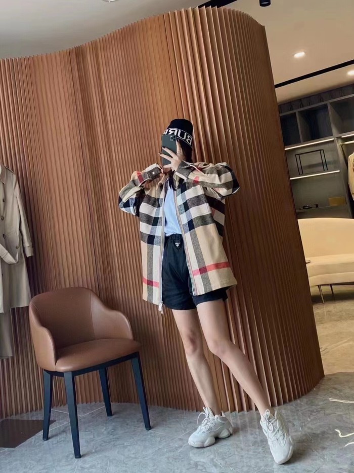 Clothes  Burberry 20251023