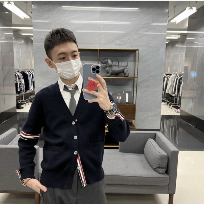 Clothes THOM BROWNE  20251023