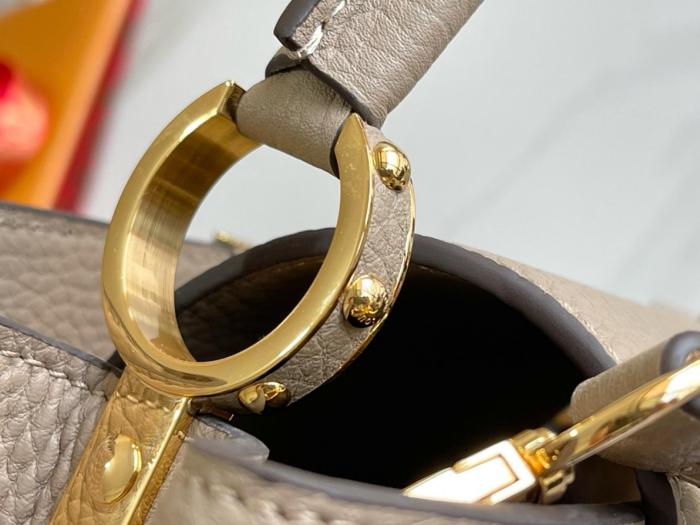 LOUIS VUITTON Capucines Bb Galet M94634 size 27*9*18 cm