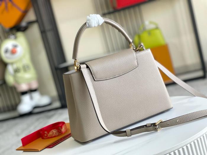 LOUIS VUITTON Capucines Bb Galet M94634 size 27*9*18 cm