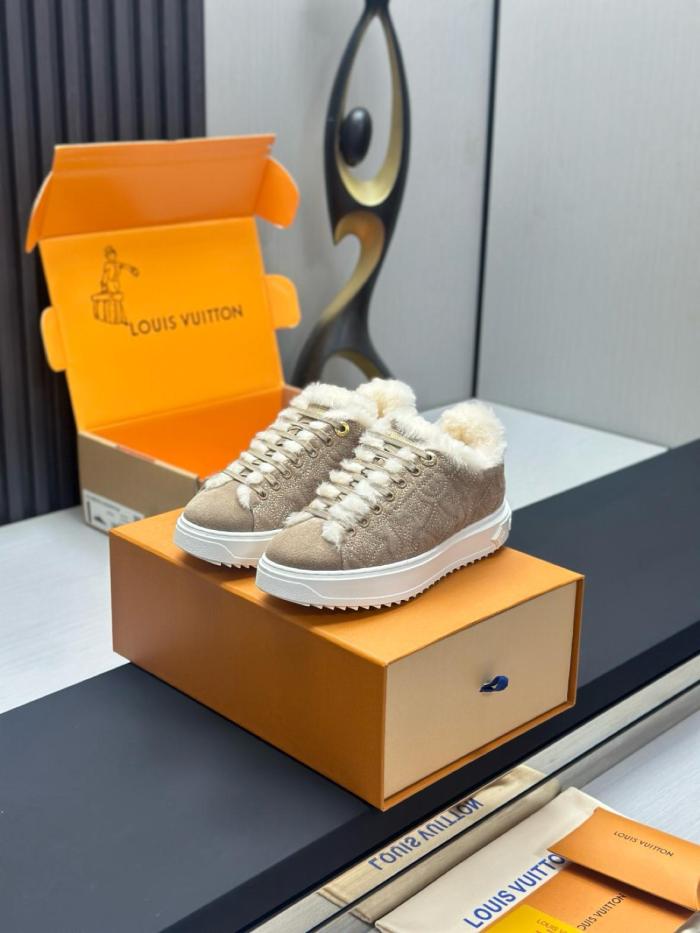 LOUIS VUITTON Grace Coddington Collaboration Kitten Catogram Collection Time Out Low top Skateboard Shoes Women's Umber