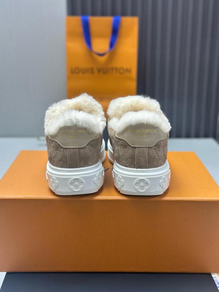 LOUIS VUITTON Grace Coddington Collaboration Kitten Catogram Collection Time Out Low top Skateboard Shoes Women's Umber