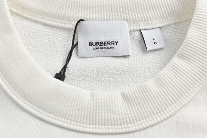 Clothes  Burberry 20251028