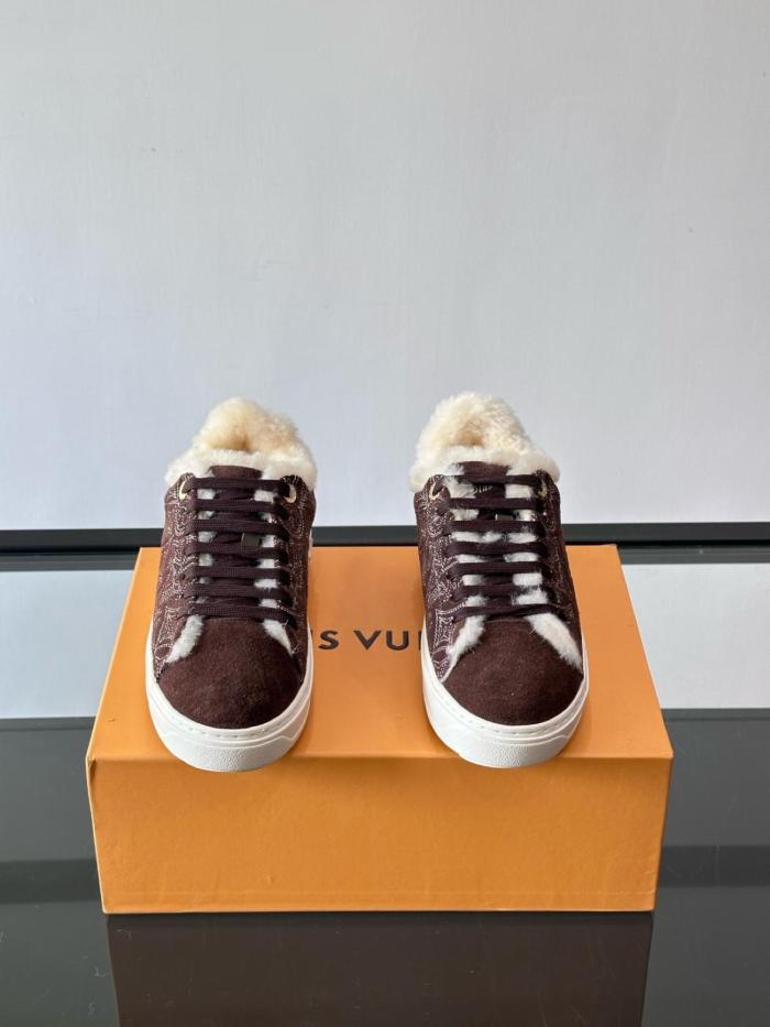 LOUIS VUITTON Time Out Low top Skateboard Shoes Women's Brown