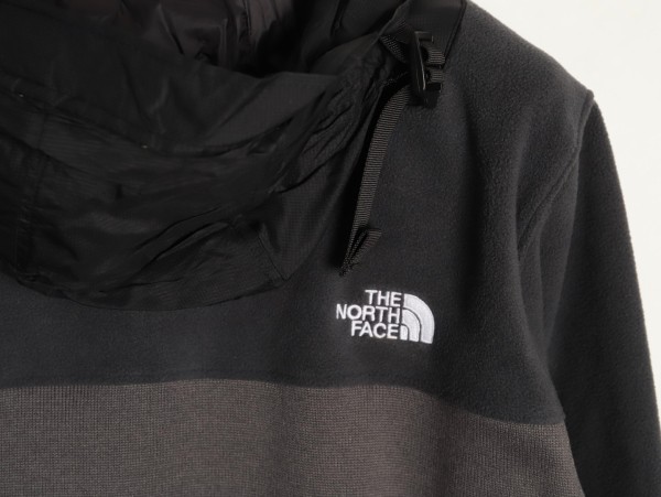 Clothes  The North Face  20251028