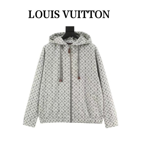 Clothes  Louis Vuitton 20251030