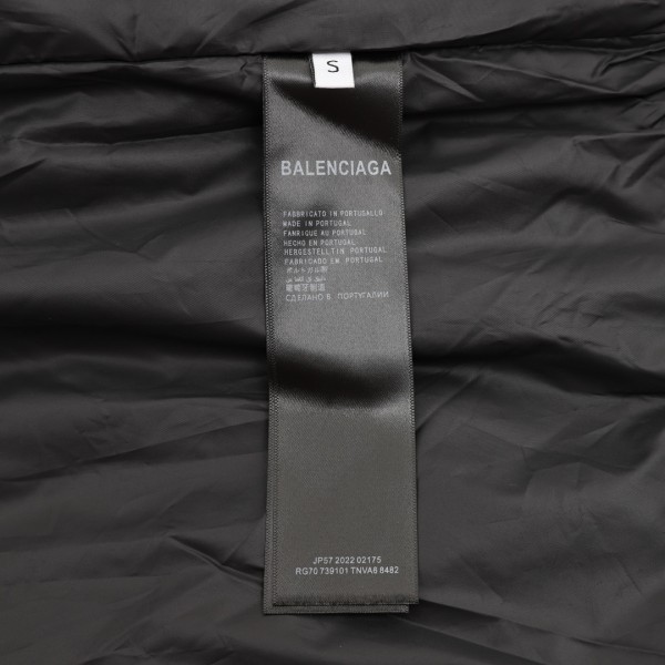 Clothes Balenciaga 20251030