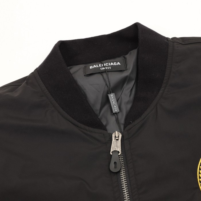 Clothes Balenciaga 20251030