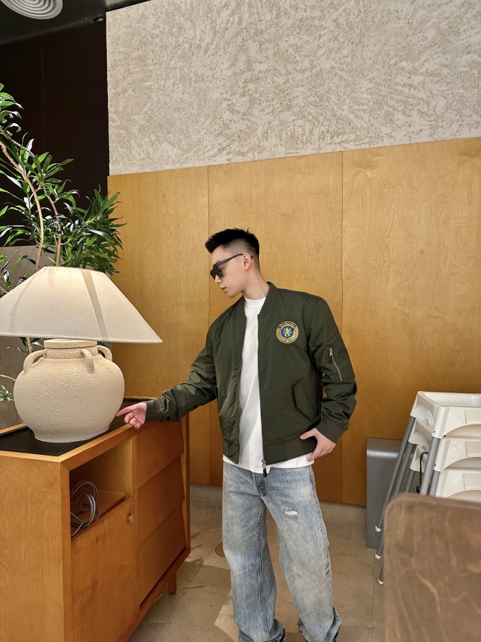 Clothes Balenciaga 20251030