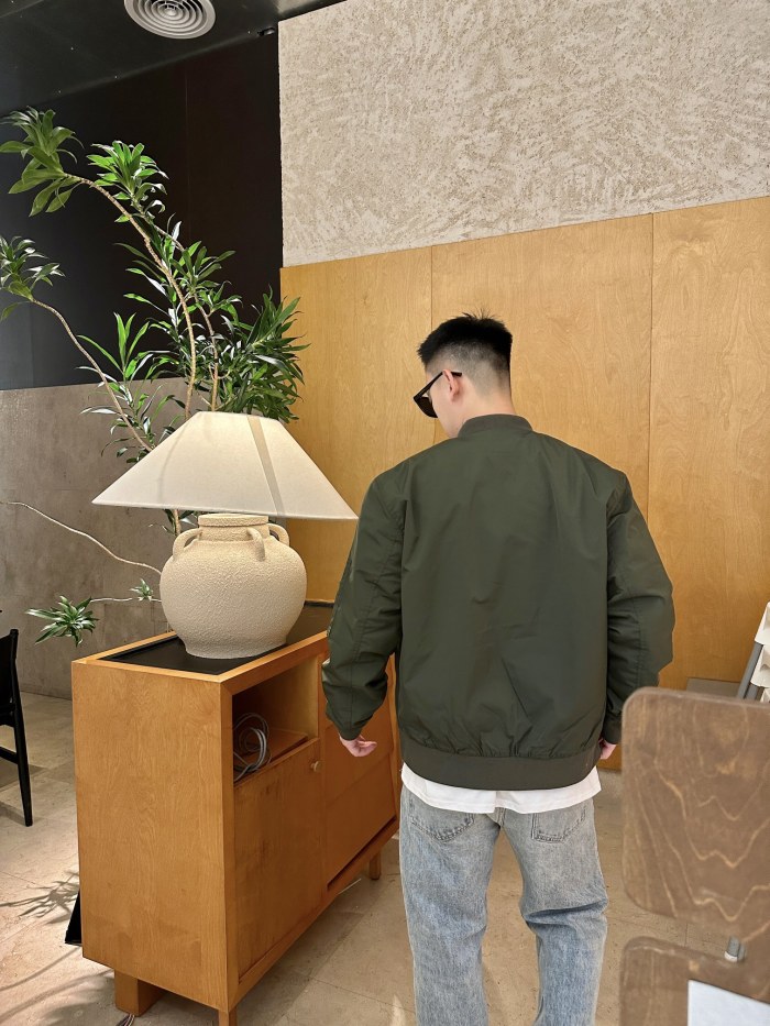 Clothes Balenciaga 20251030