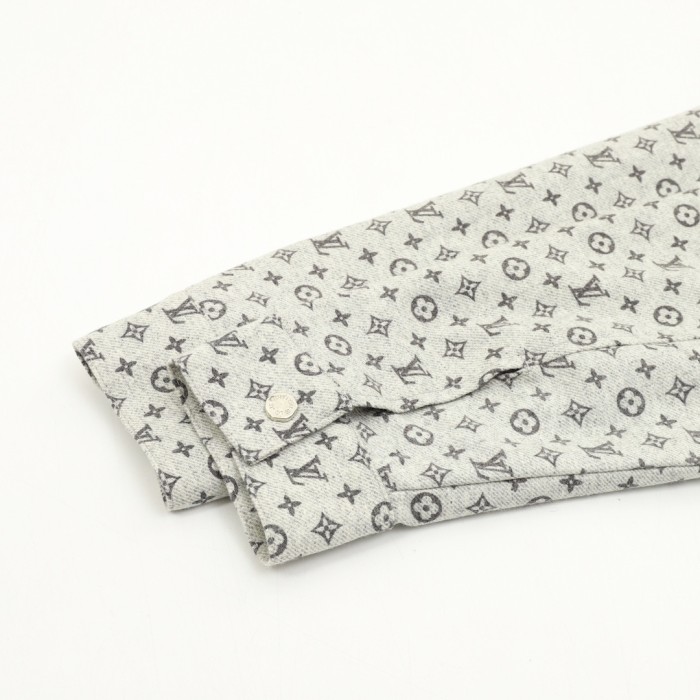 Clothes  Louis Vuitton 20251030