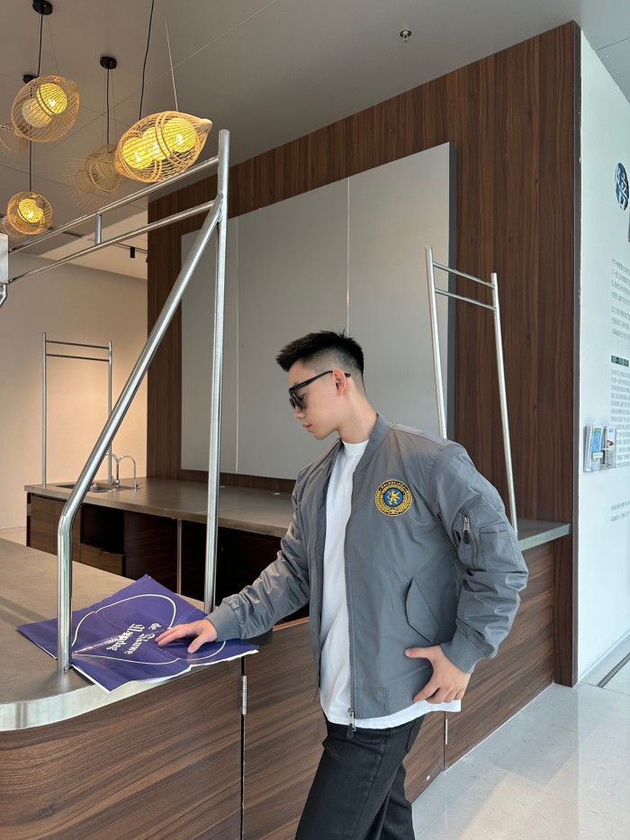 Clothes Balenciaga 20251030