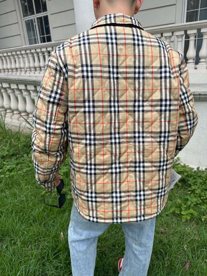 Clothes Burberry 20251030