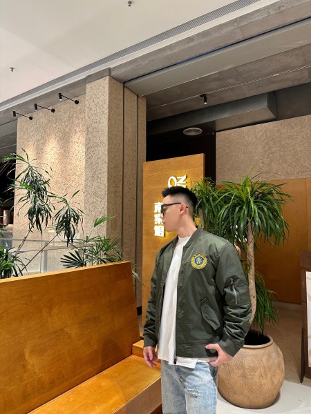 Clothes Balenciaga 20251030