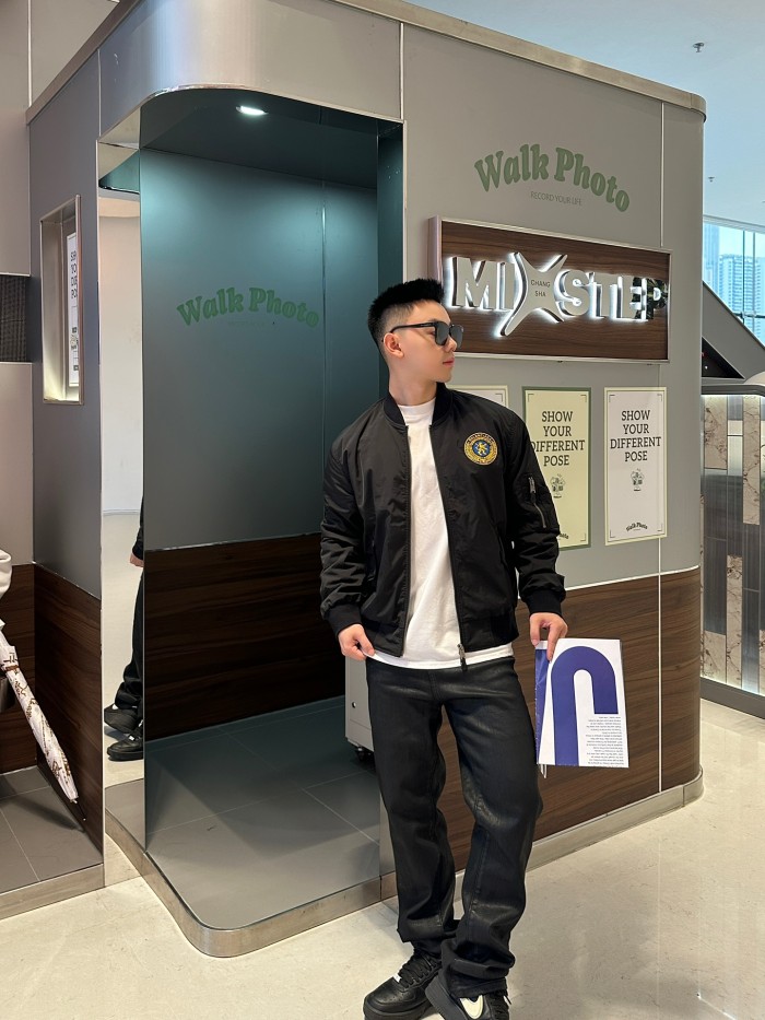 Clothes Balenciaga 20251030