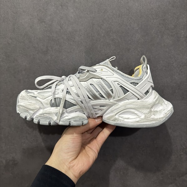 Adidas Xlg Runner Deluxe Gray