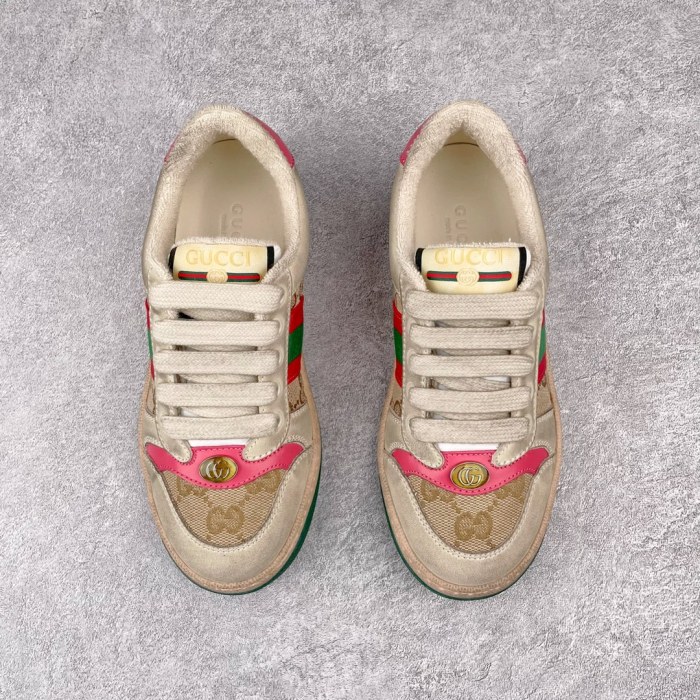 GUCCI Screener Distressed Shoes Low top Kids' Skateboarding Shoes Butter Red