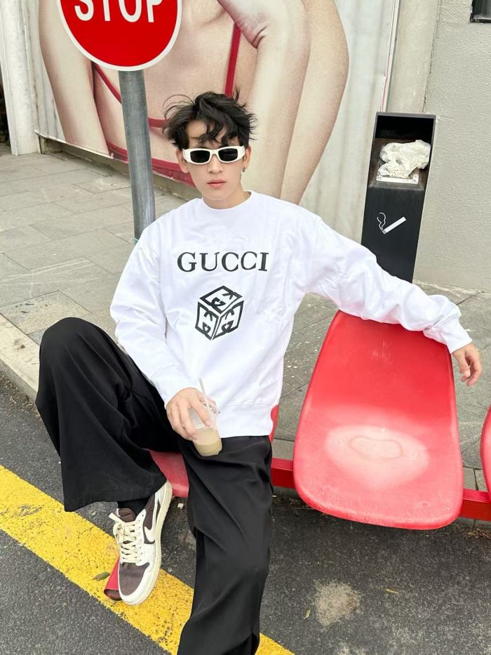 Clothes Gucci 20251104