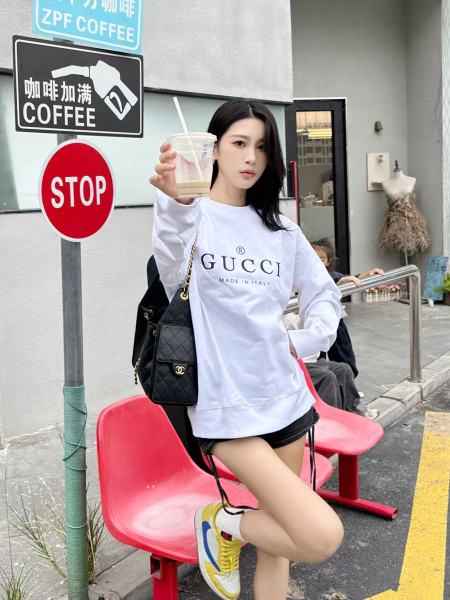 Clothes Gucci 20251104