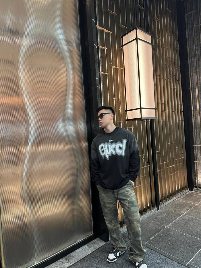 Clothes Gucci 20251104