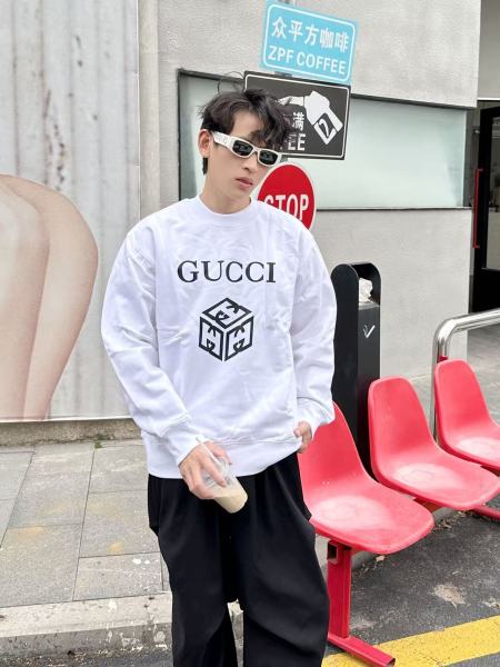 Clothes Gucci 20251104
