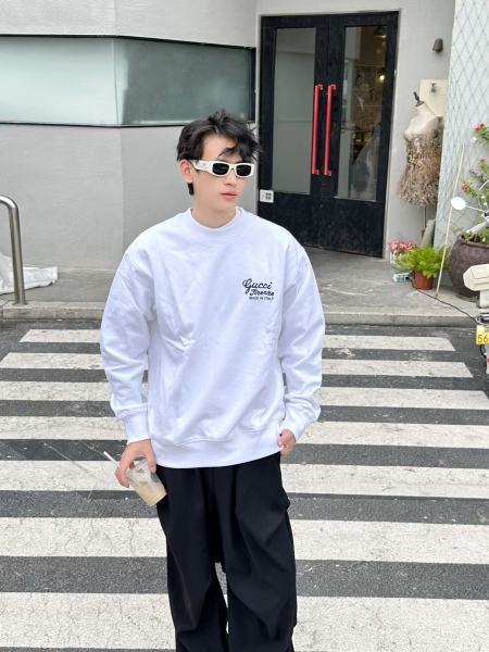 Clothes Gucci  20251104