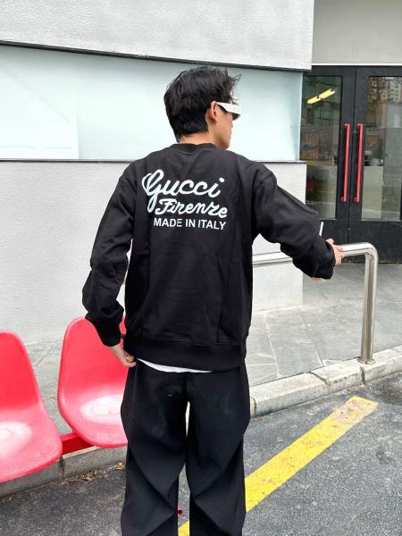 Clothes Gucci 20251104