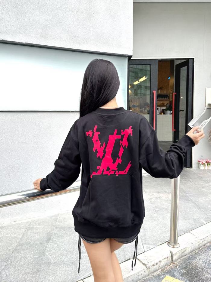 Clothes Louis Vuitton 20251105