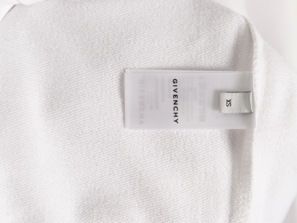 Clothes Givenchy 20251105