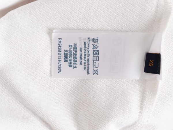 Clothes Louis Vuitton 20251105