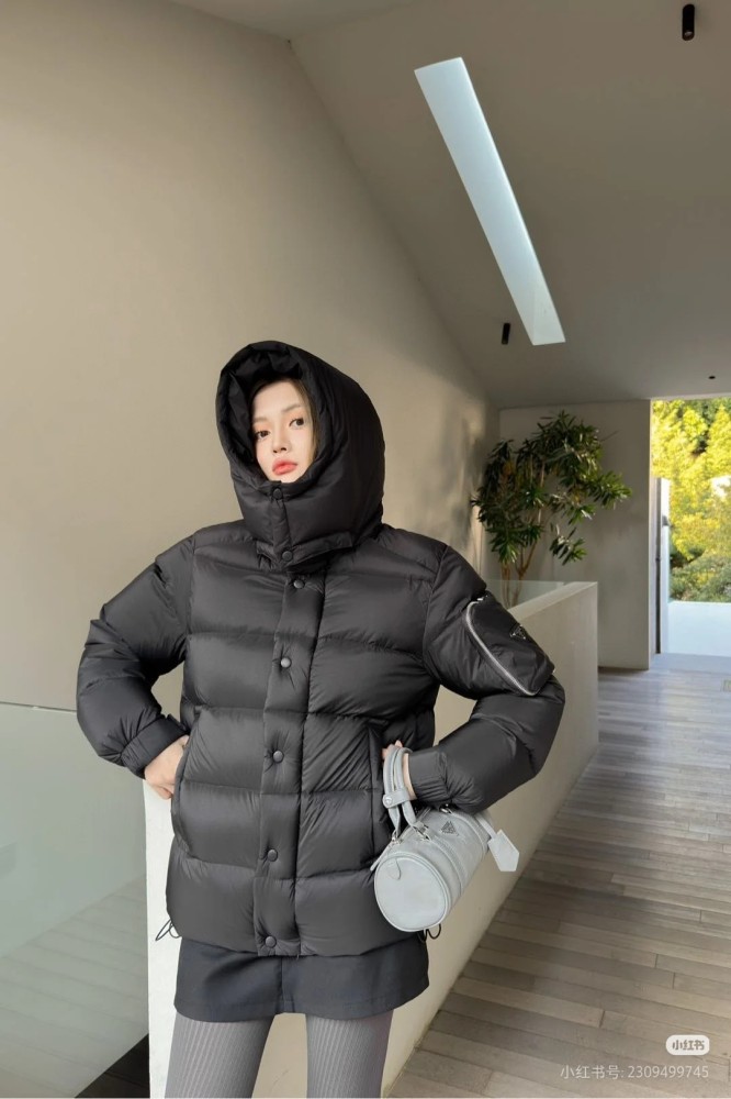 Clothes  Prada 20251106