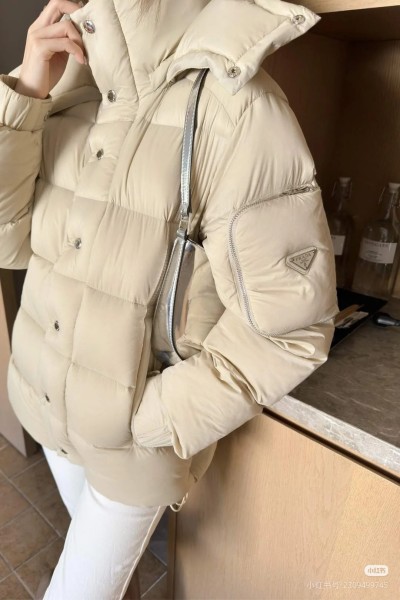 Clothes  Prada 20251106