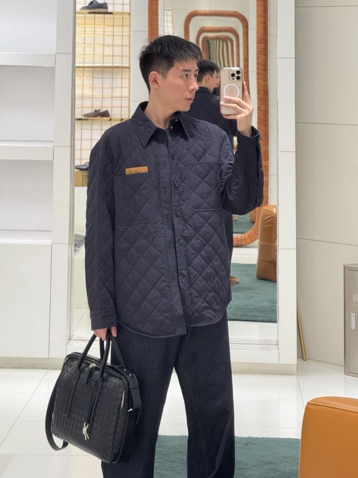 Clothes BOTTEGA VENETA 20251106