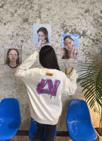 Clothes Louis Vuitton 20251106