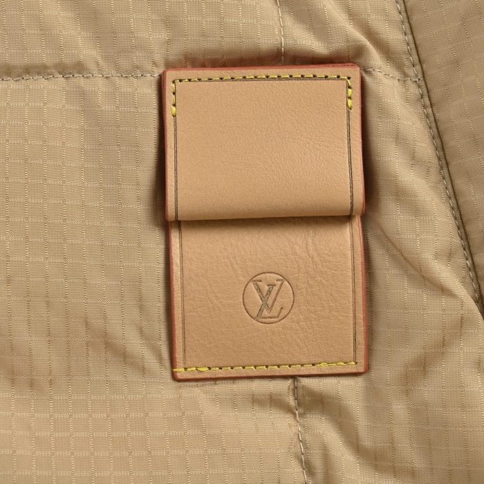 Clothes Louis Vuitton 20251106