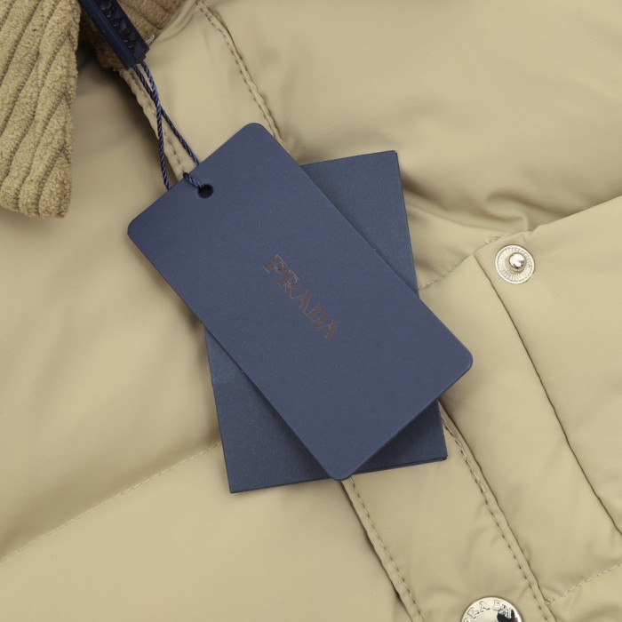 Clothes  Prada 20251106