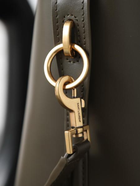 SAINT LAURENT Leather One Shoulder Handbag Trumpets Women's Dark Musk 749036-2R20W-3237 size 17*13*20 cm