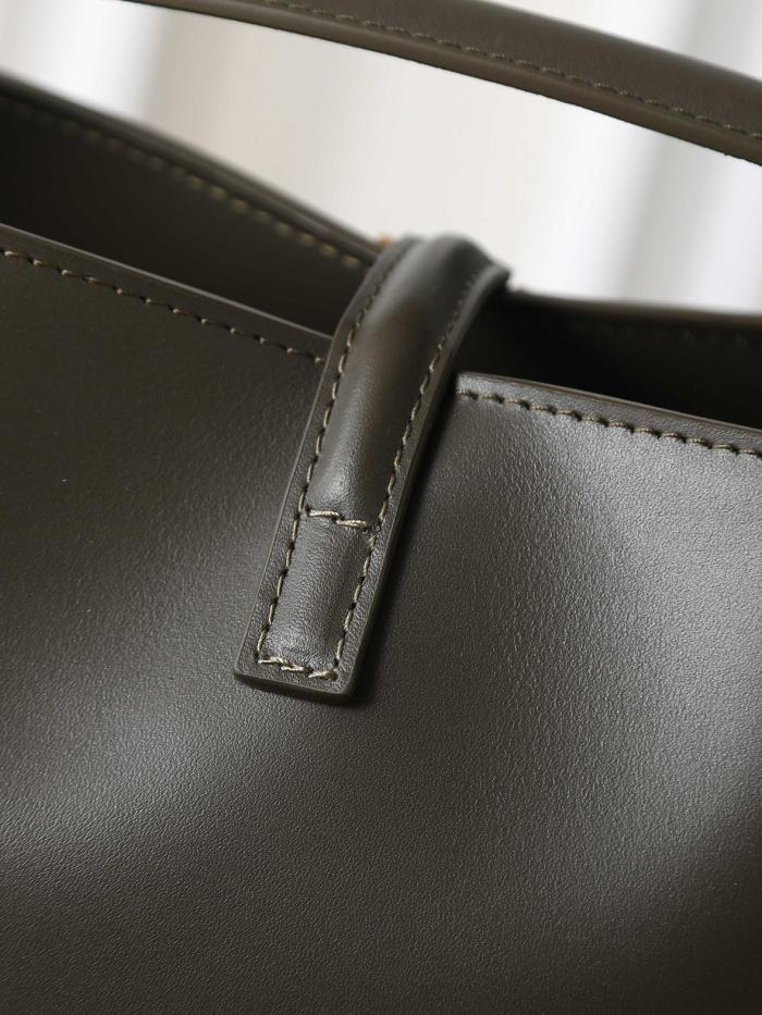 SAINT LAURENT Leather One Shoulder Handbag Trumpets Women's Dark Musk 749036-2R20W-3237 size 17*13*20 cm