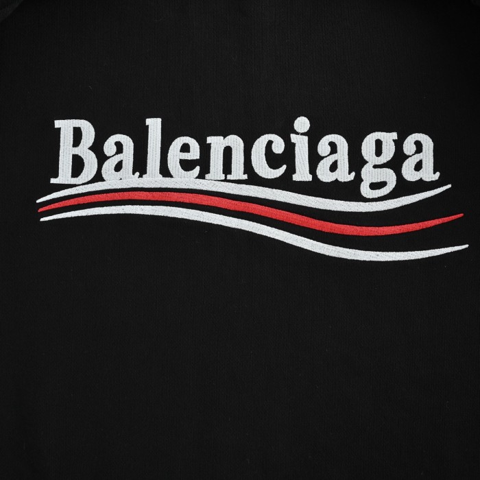 Clothes Balenciaga 20251106